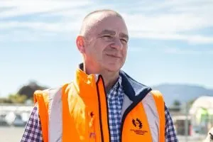 Tasmanian industry groups call for pause on workplace limits